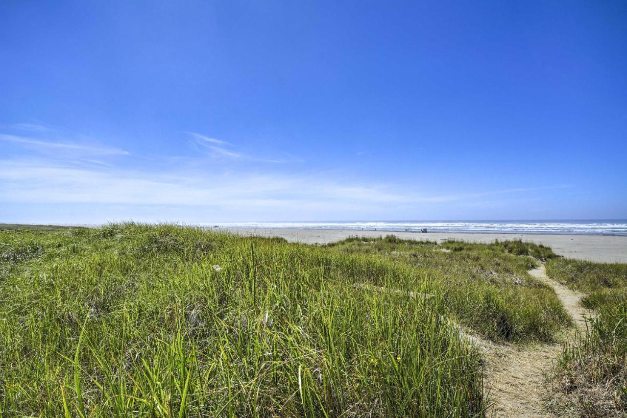 Coastal Pnw Gem With Hot Tub - Walk To Beach! Grayland Exteriér fotografie