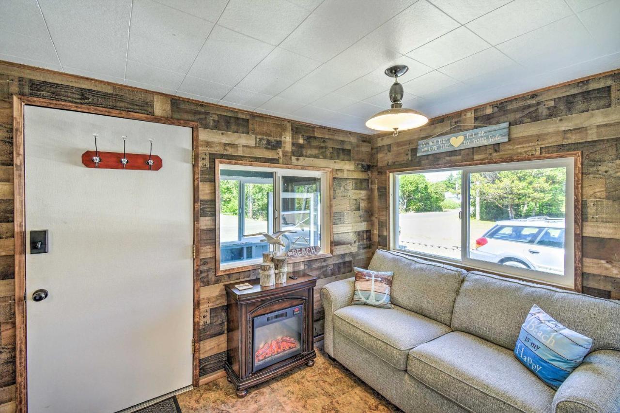 Coastal Pnw Gem With Hot Tub - Walk To Beach! Grayland Exteriér fotografie